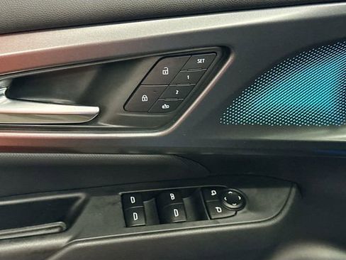 New 2025 Chevrolet Equinox EV RS w/ Convenience Package II image 19