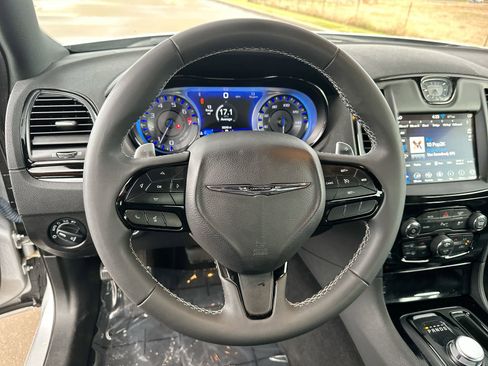 Used 2023 Chrysler 300 S image 14