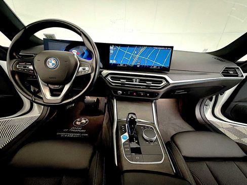 Used 2023 BMW i4 eDrive35 w/ Premium Package RWD image 16