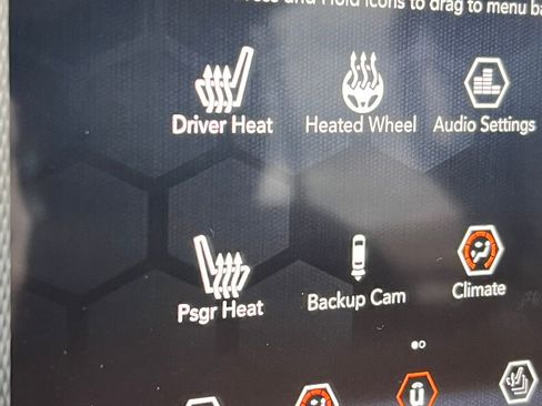 Used 2018 Jeep Wrangler Unlimited Sahara AWD/4WD image 21