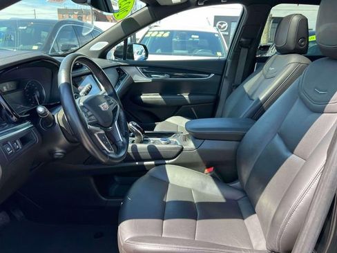 Certified 2023 Cadillac XT5 Premium Luxury AWD/4WD image 17
