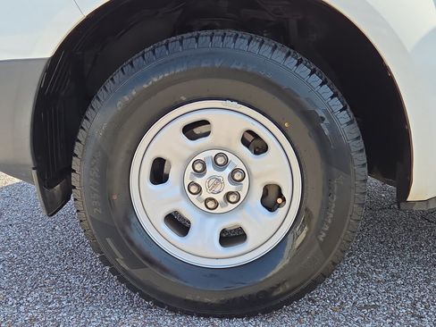 Used 2016 Nissan Frontier S RWD image 9