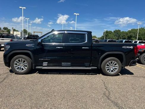 Used 2022 GMC Sierra 1500 Denali AWD/4WD image 5