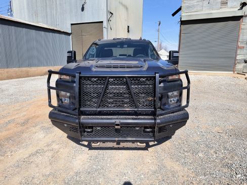 Used 2021 Chevrolet Silverado 3500 W/T w/ WT Convenience Package image 2