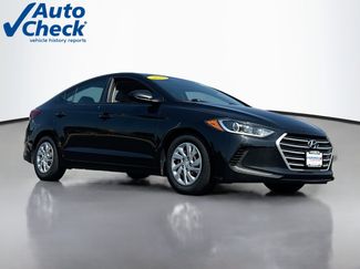 Used 2017 Hyundai Elantra SE w/ Cargo Package FWD video 1