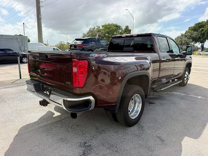 Used 2024 Chevrolet Silverado 3500 LTZ w/ LTZ Plus Package AWD/4WD image 6