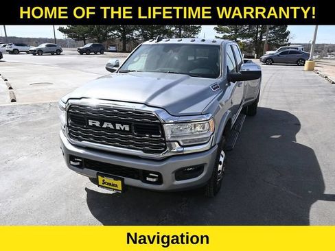 Used 2022 RAM 3500 Limited AWD/4WD image 4