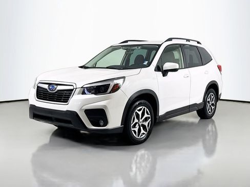 Used 2021 Subaru Forester Premium AWD/4WD image 1