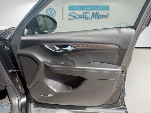 Used 2023 Buick Envision Avenir FWD image 34