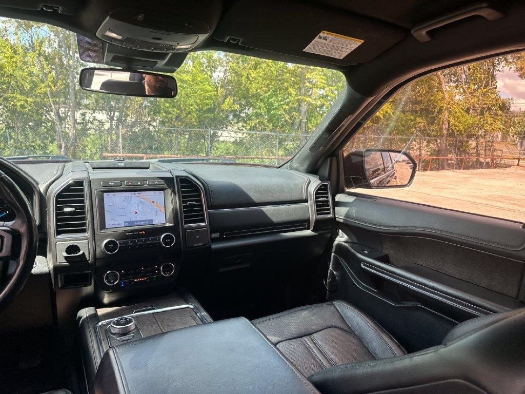 Used 2020 Ford Expedition Limited RWD image 15