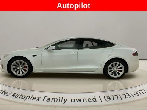 Used 2017 Tesla Model S Performance AWD/4WD image 2