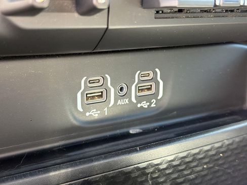 Used 2022 RAM 2500 Laramie AWD/4WD image 38