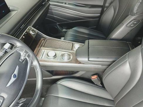 Used 2024 Genesis GV80 2.5T AWD/4WD image 17