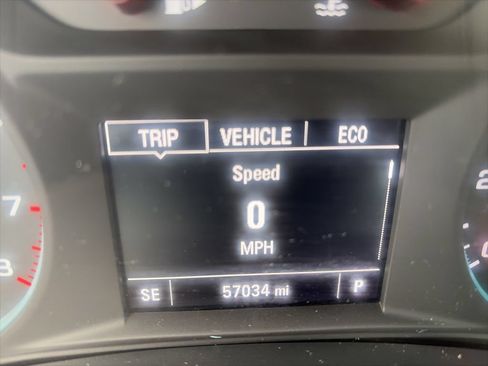Used 2016 Chevrolet Malibu LT FWD image 19