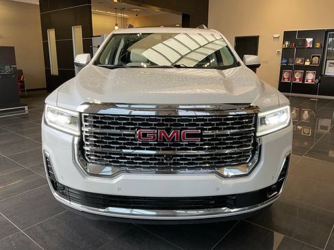 Used 2023 GMC Acadia Denali w/ Denali Technology Package AWD/4WD image 2