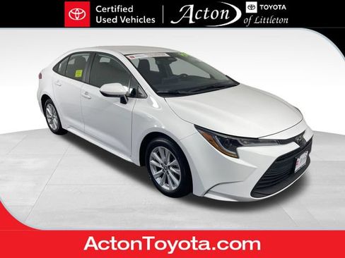 Certified 2025 Toyota Corolla LE w/ LE Premium Package FWD image 1