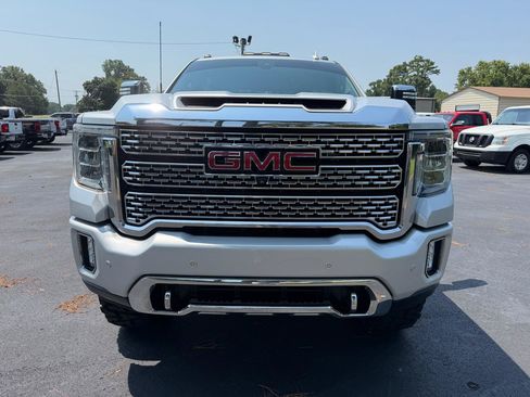 Used 2020 GMC Sierra 2500 Denali w/ Denali Ultimate Package AWD/4WD image 7