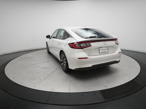 Certified 2024 Honda Civic EX-L image 34