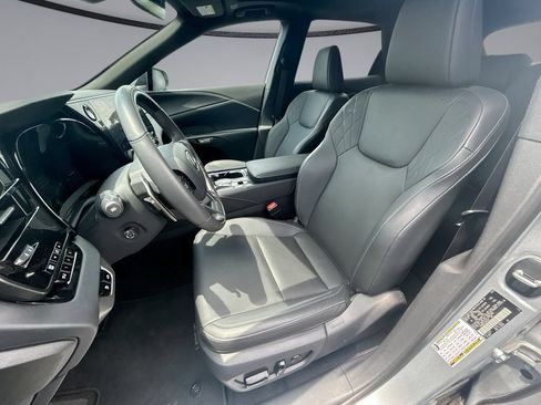 Used 2025 Lexus RX 350 Premium FWD image 4