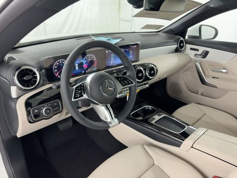 New 2026 Mercedes-Benz CLA 250 image 4
