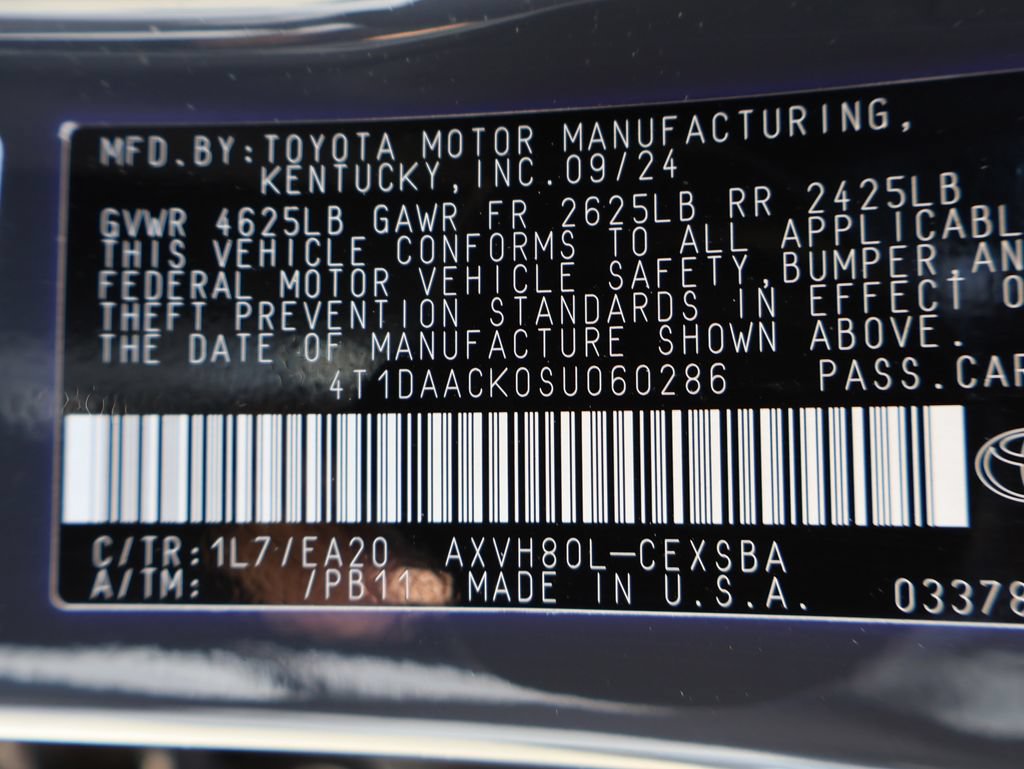 Used 2025 Toyota Camry SE FWD image 41
