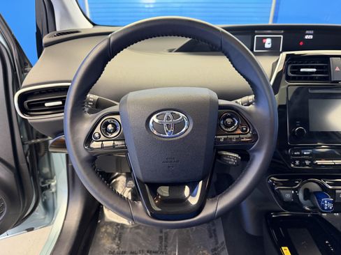 Used 2019 Toyota Prius XLE w/ Advanced Technology Package FWD image 15