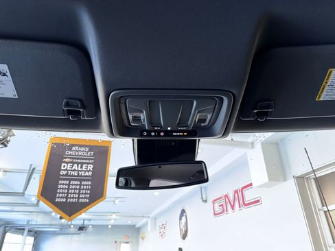 Certified 2025 Chevrolet Silverado 2500 Custom w/ Custom Value Package image 23