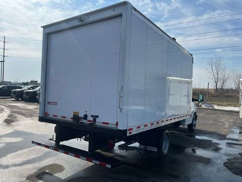 New 2026 Chevrolet Express 3500 Work Van w/ Power Convenience Package image 7