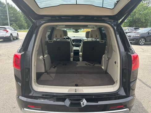 Used 2019 GMC Acadia Denali w/ Technology Package AWD/4WD image 27