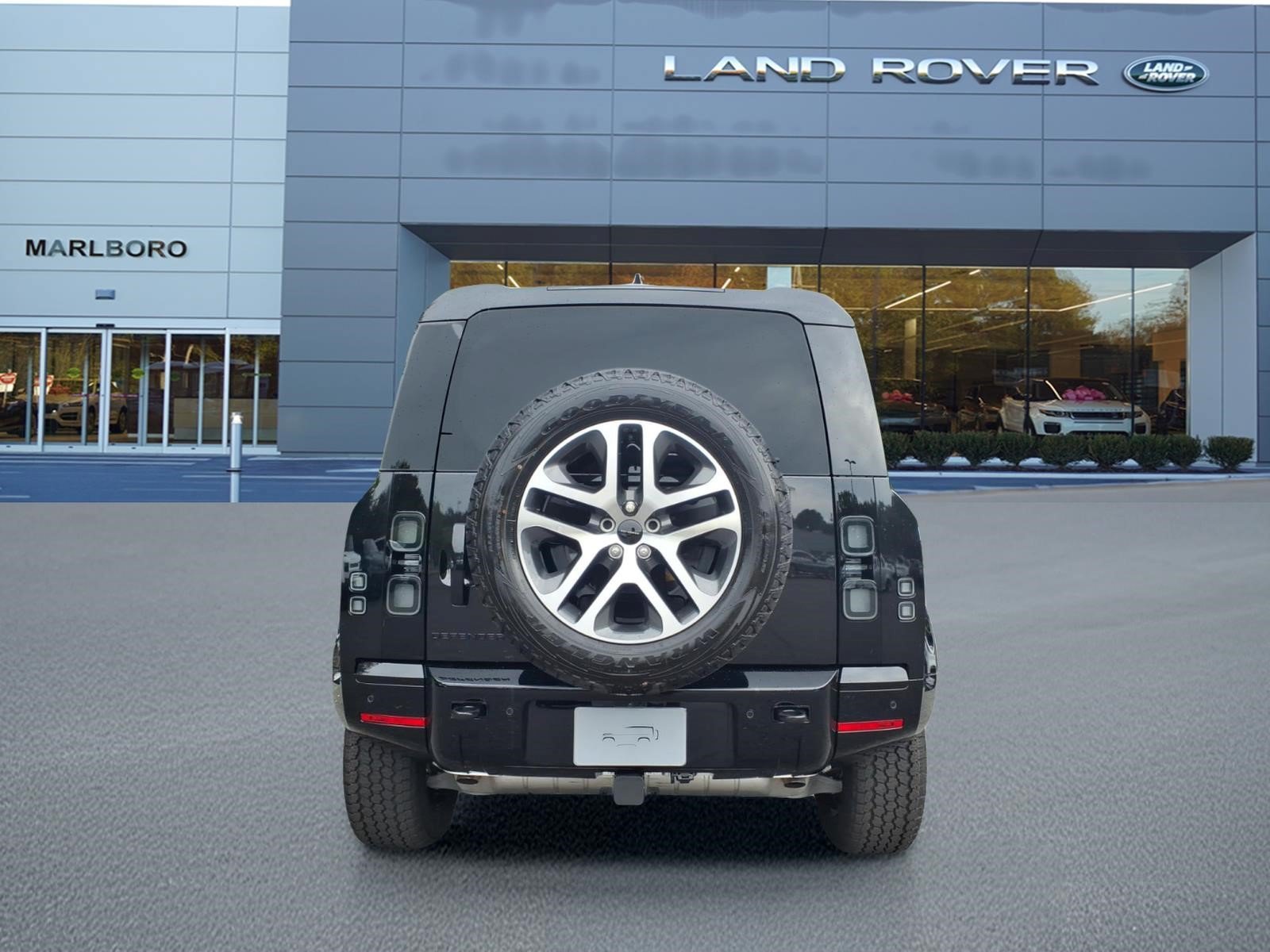 New 2026 Land Rover Defender 110 X-Dynamic SE AWD/4WD image 7
