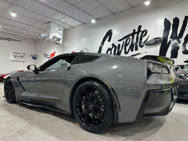 Used 2015 Chevrolet Corvette Stingray Coupe w/ ZF1 Appearance Package RWD image 3