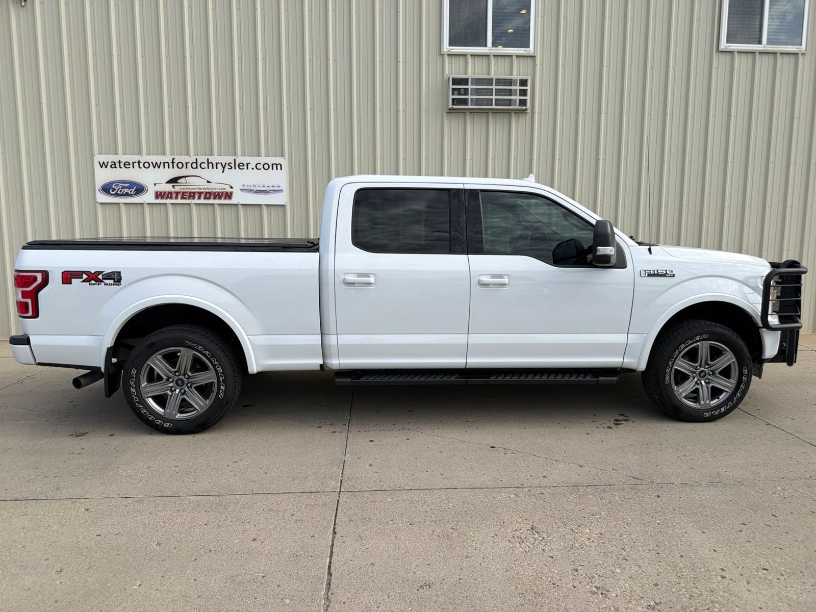 Used 2018 Ford F150 XLT w/ Equipment Group 302A Luxury AWD/4WD image 1