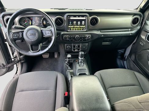 Used 2023 Jeep Wrangler Unlimited w/ Cold Weather Group AWD/4WD image 25