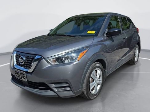 Used 2020 Nissan Kicks S FWD image 8