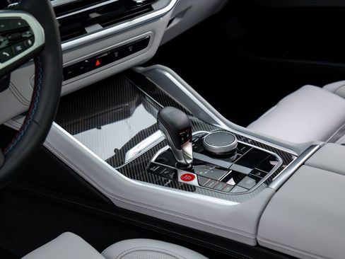 Certified 2025 BMW X6 M Competition w/ Executive Package image 12