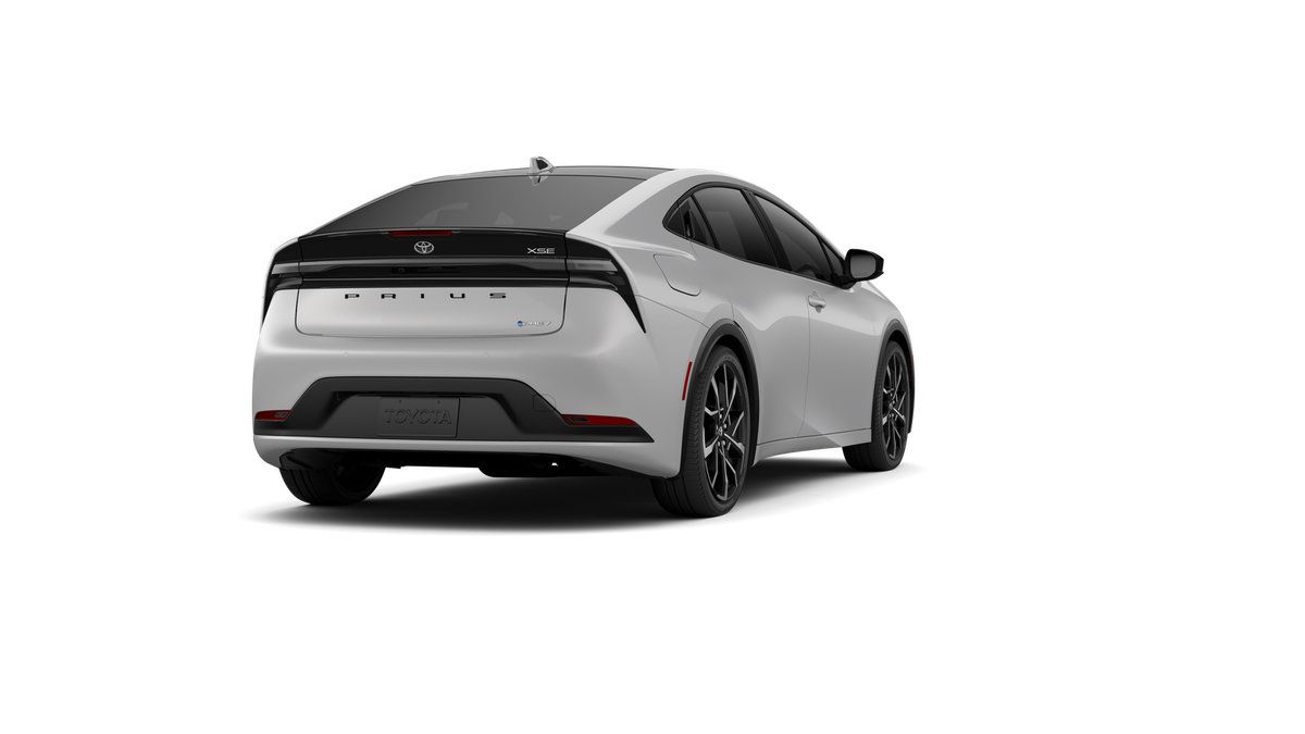 New 2027 Toyota Prius Plug-In Hybrid FWD image 72