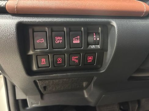 Used 2022 Subaru Forester Touring AWD/4WD image 21