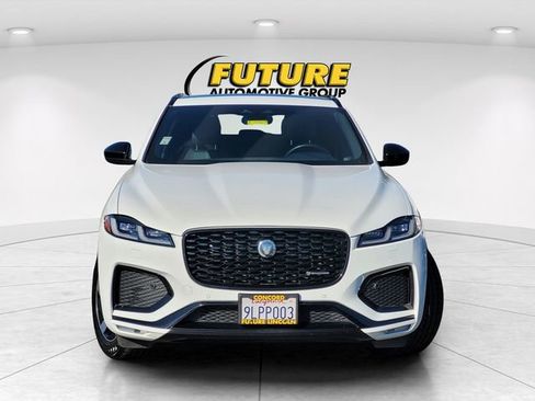Used 2025 Jaguar F-PACE R-Dynamic S image 3