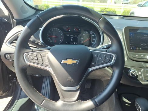 Used 2023 Chevrolet Malibu RS image 8