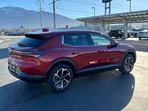 New 2026 Chevrolet Equinox EV LT AWD/4WD image 30