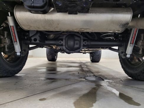 Used 2022 Jeep Wrangler Unlimited Sahara w/ LED Lighting Group AWD/4WD image 27