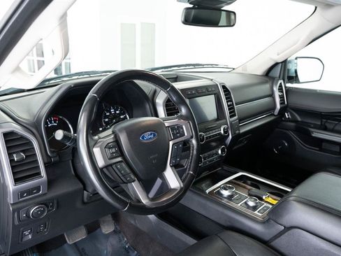 Used 2019 Ford Expedition Platinum AWD/4WD image 11
