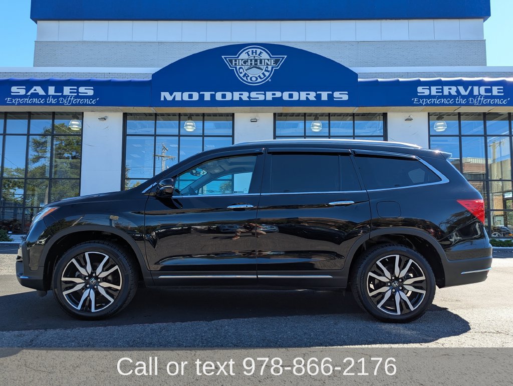 Used 2019 Honda Pilot Touring image 1