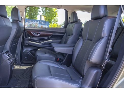 Used 2023 Subaru Ascent Touring AWD/4WD image 12