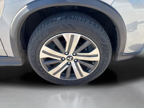 Used 2022 Mitsubishi Outlander Sport SE image 39