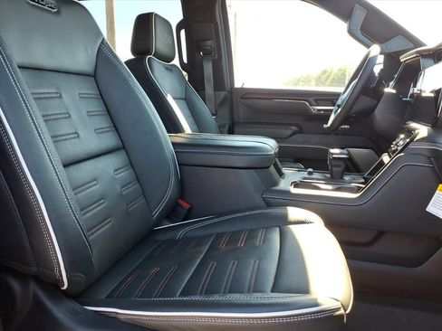 Used 2024 GMC Sierra 1500 AT4X w/ AT4X AEV Edition image 12