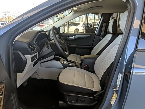 Certified 2023 Ford Escape Active w/ Tech Pack #2 image 10