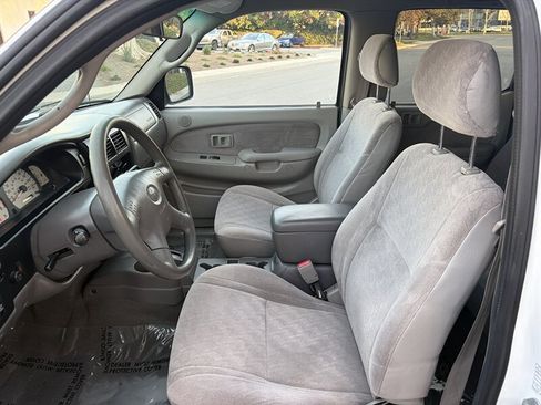 Used 2003 Toyota Tacoma PreRunner image 18