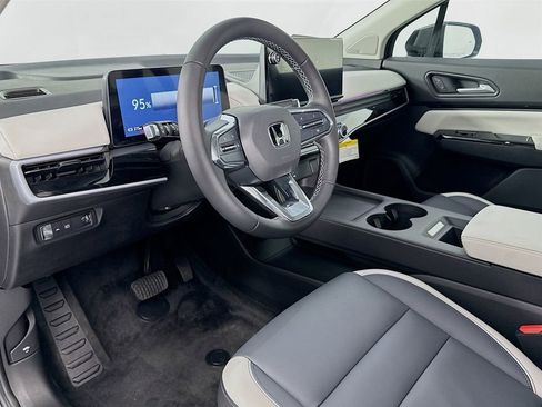 New 2025 Honda Prologue Touring image 14