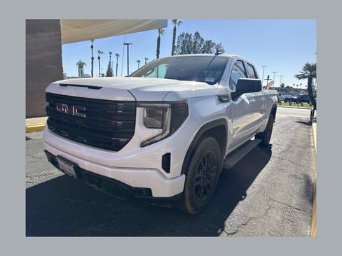 Certified 2023 GMC Sierra 1500 Elevation w/ X31 Off-Road Package AWD/4WD image 1